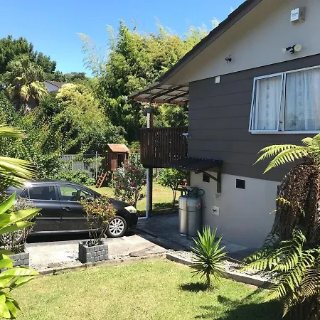 Palm House - Serene Private Oasis